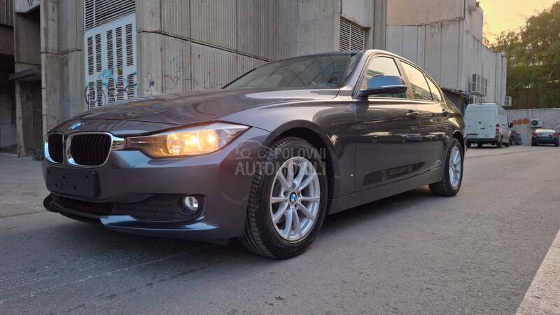 BMW 318 f30