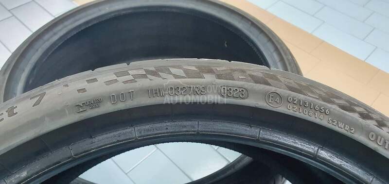 Continental 235/35 R19 Letnja