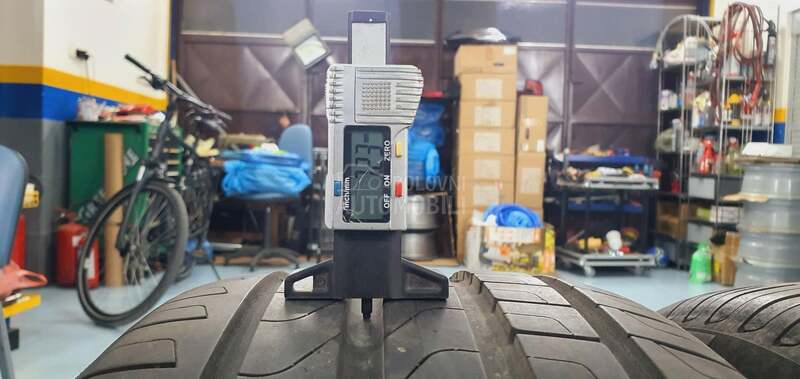 Pirelli 255/40 R20 Letnja