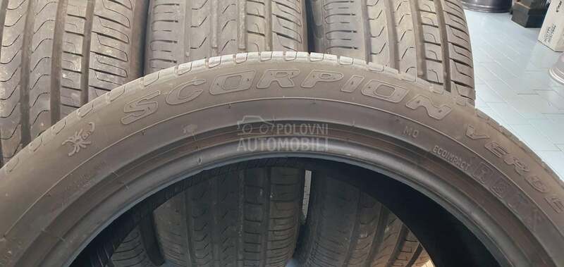 Pirelli 255/40 R20 Letnja
