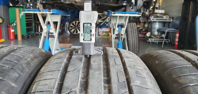 Ostalo 225/55 R17 Letnja