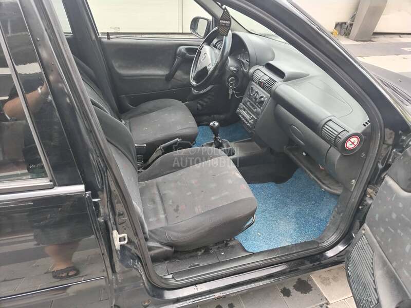 Opel Corsa B 1.5