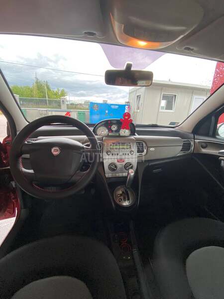 Lancia Ypsilon 1.3 matik