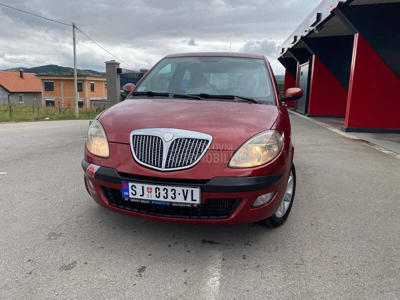 Lancia Ypsilon 1.3 matik