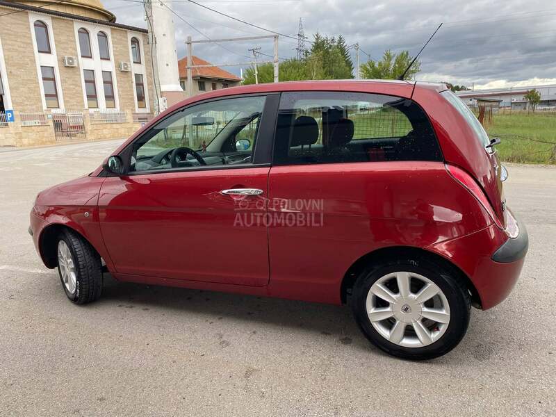 Lancia Ypsilon 1.3 matik