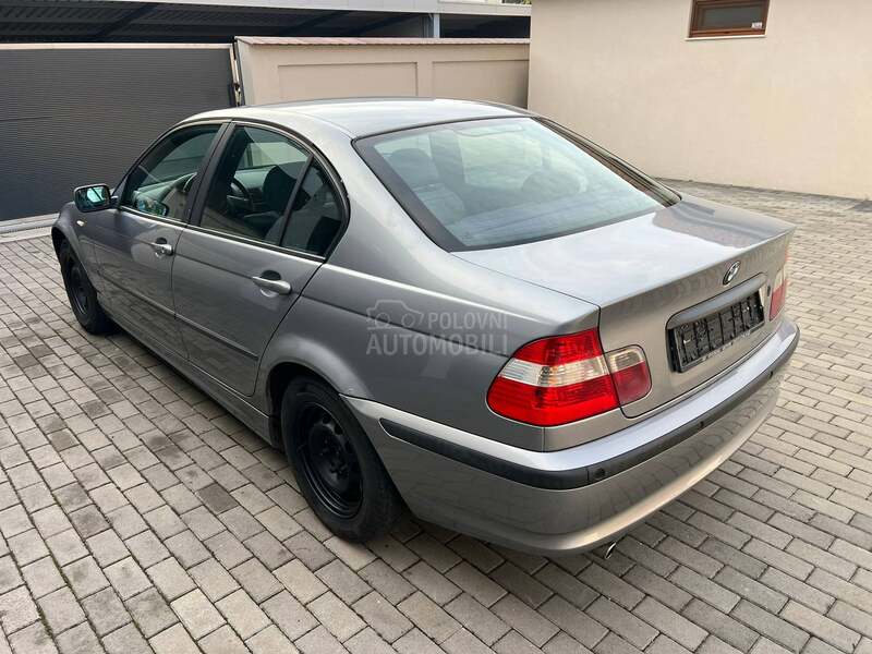 BMW 318 