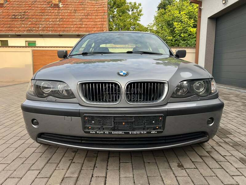 BMW 318 
