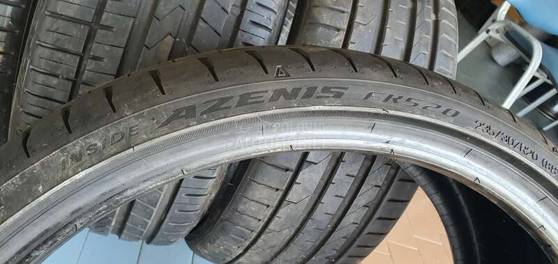 Falken 235/30 R20 Letnja