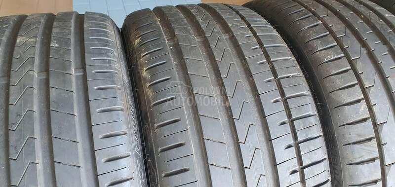 Falken 235/30 R20 Letnja