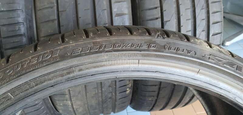 Falken 235/30 R20 Letnja