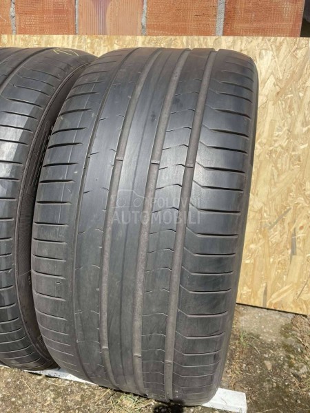 Pirelli 315/35 R21 Letnja
