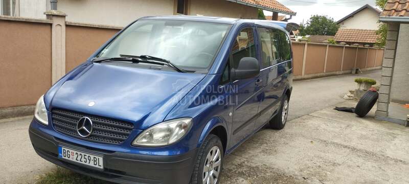 Mercedes Benz Vito 111 MIXTO  6 Sedista