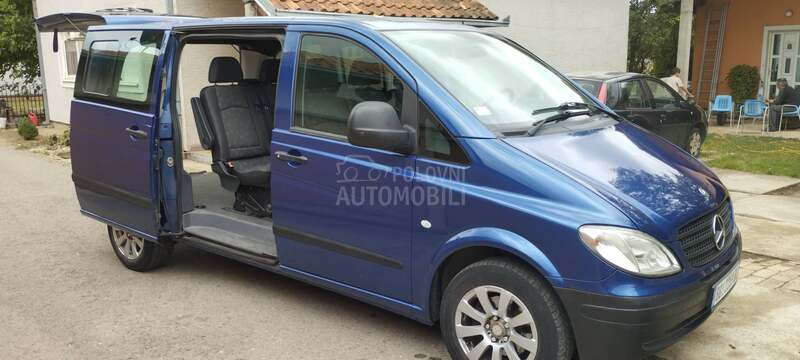 Mercedes Benz Vito 111 MIXTO  6 Sedista