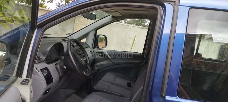 Mercedes Benz Vito 111 MIXTO  6 Sedista