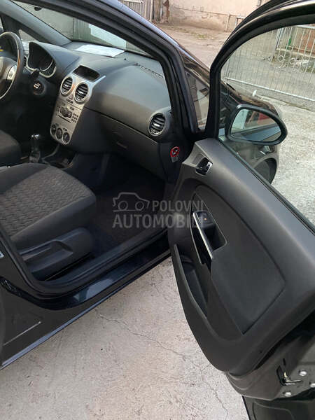 Opel Corsa D 1.4