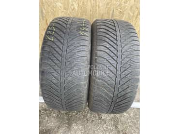 Goodyear 225/45 R17 Zimska