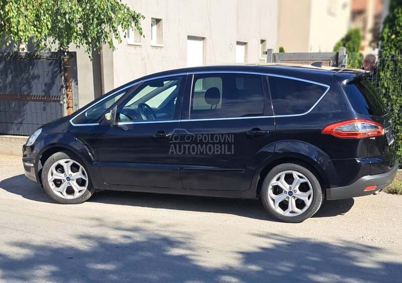 Ford S-Max TITANIUM 2.0 D