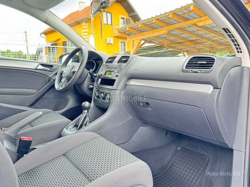 Volkswagen Golf 6 1.6 TDI PER FEKTAN
