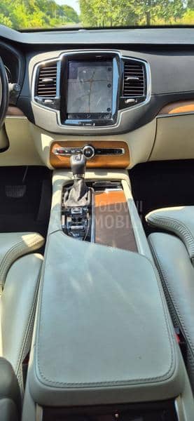 Volvo XC90 D5 4WD INSCRIPTION Volvo XC90 D5 4WD INSCRIPTION