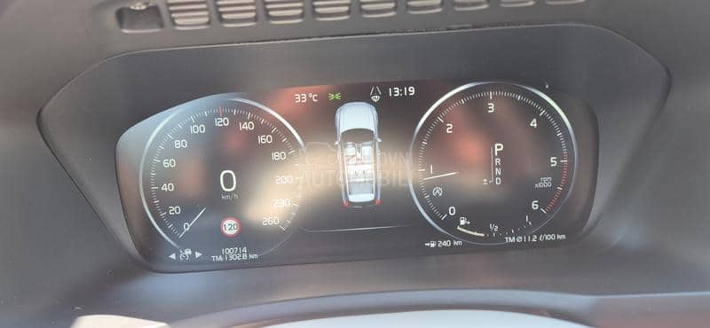 Volvo XC90 D5 4WD INSCRIPTION Volvo XC90 D5 4WD INSCRIPTION