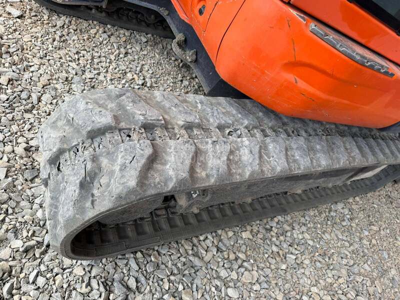 Kubota U55