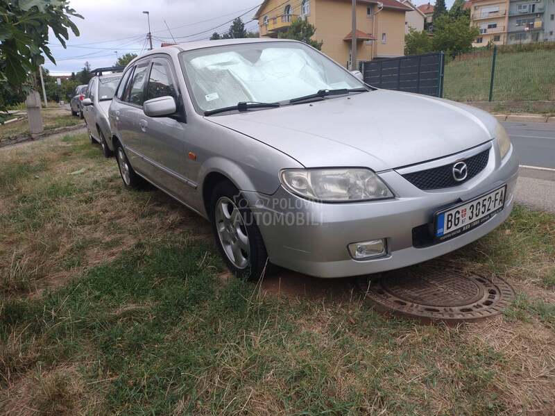 Mazda 323 