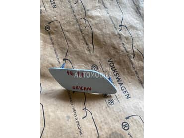 Desni poklopac prskalice fara za Audi A6 od 2011. do 2014. god.