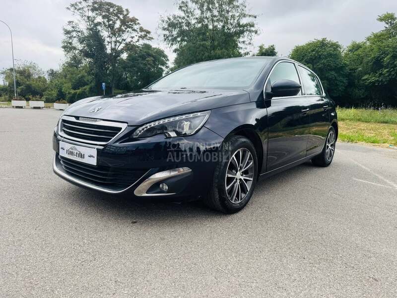 Peugeot 308 ALURE. TOOP