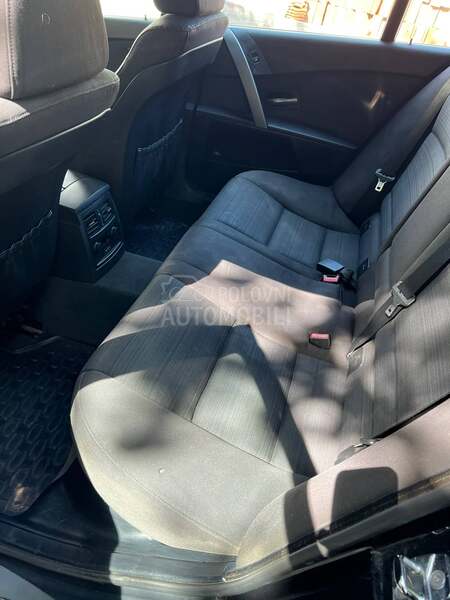 BMW 520 E61