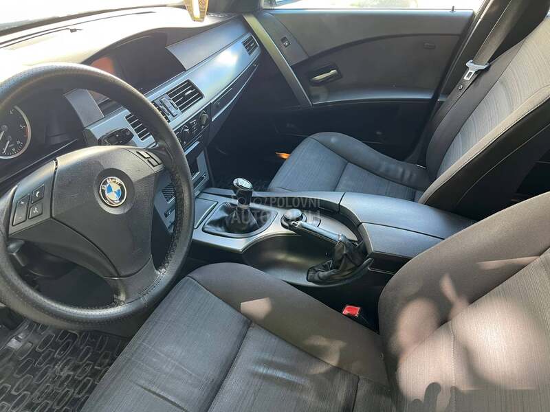 BMW 520 E61
