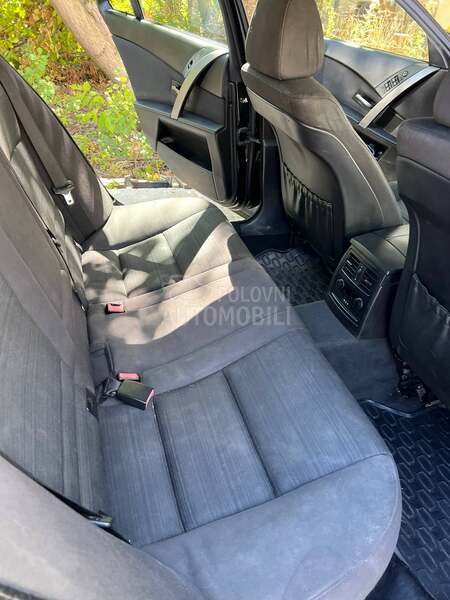 BMW 520 E61