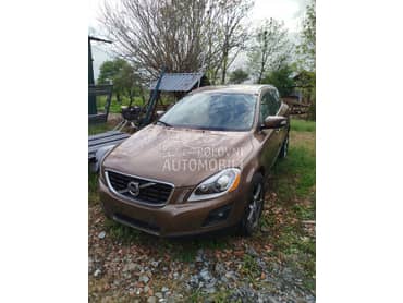 Volvo XC60 2.4d AWD