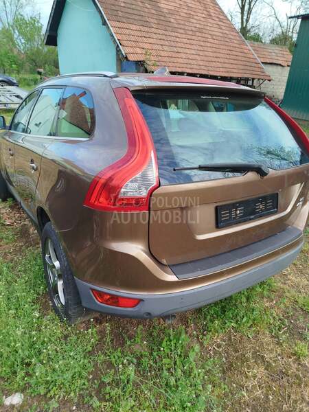 Volvo XC60 2.4d AWD
