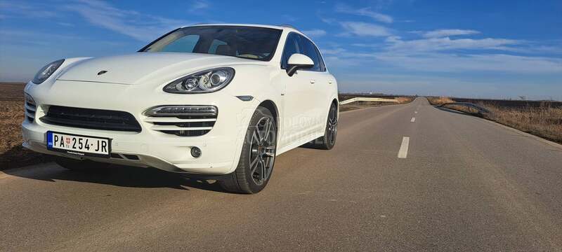 Porsche Cayenne Sport Design
