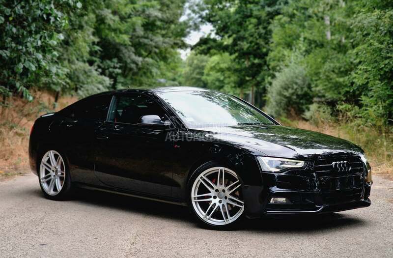 Audi A5 quattro S-tronic