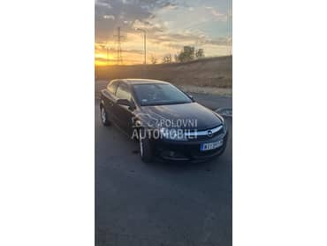 Opel Astra H GTC