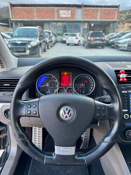 Volkswagen Golf 5 GTI
