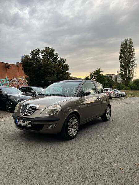 Lancia Ypsilon 1.4