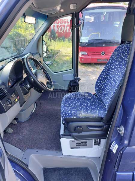 Mercedes Benz sprinter