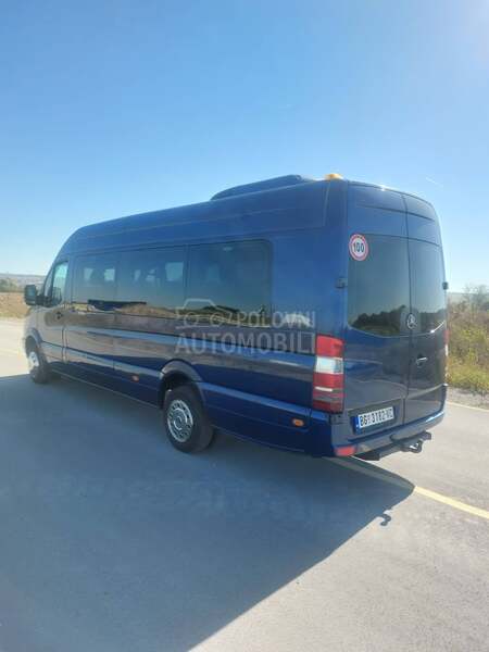 Mercedes Benz sprinter