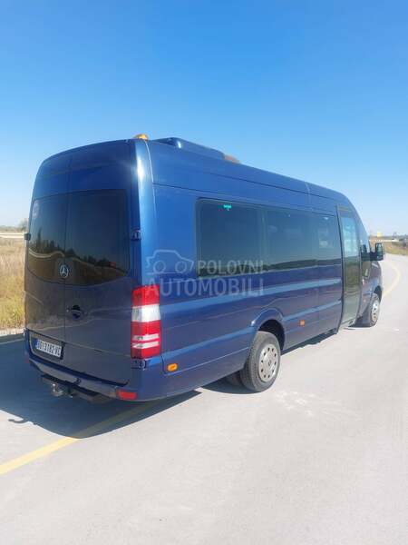 Mercedes Benz sprinter