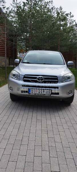 Toyota RAV 4 