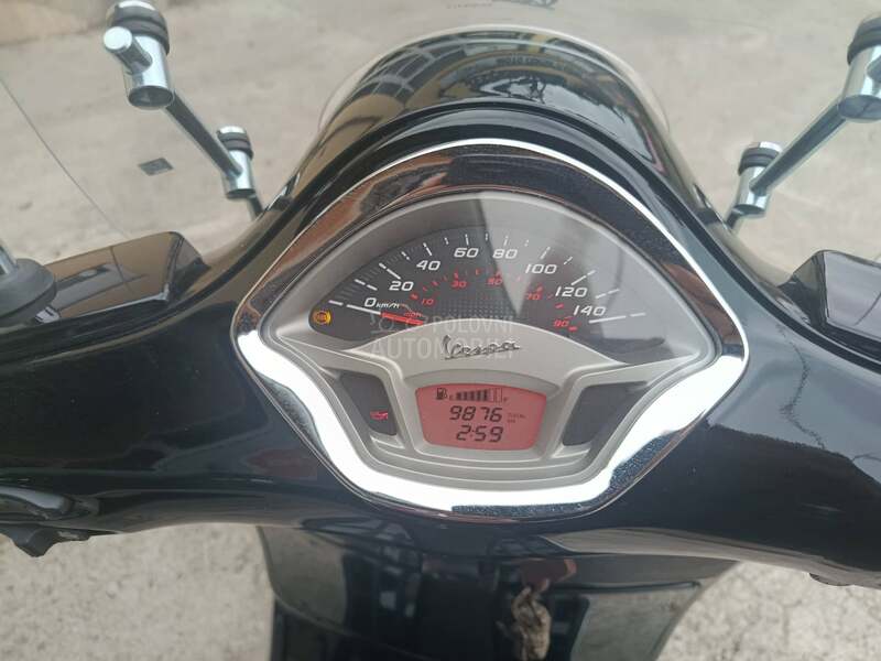Vespa GTS 300 Super