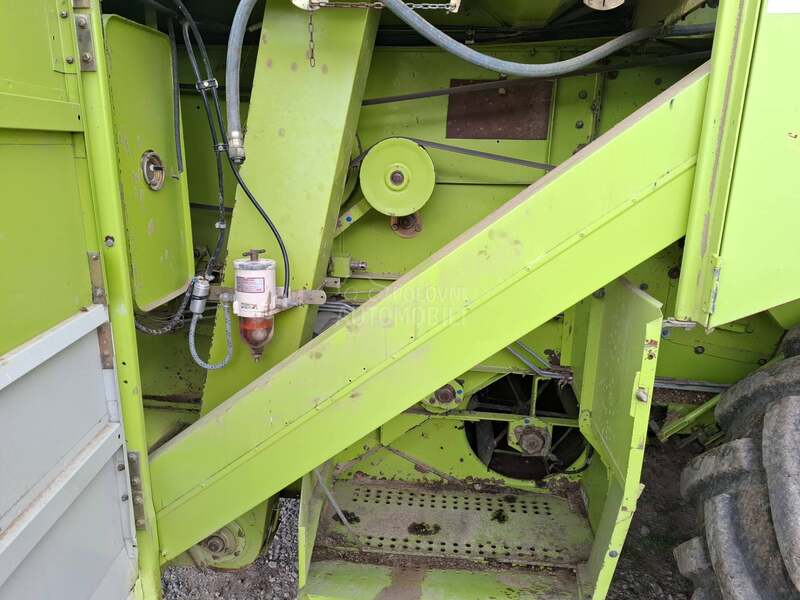 Claas DOMINATOR 88