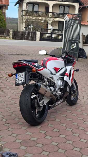 Yamaha YZF R6
