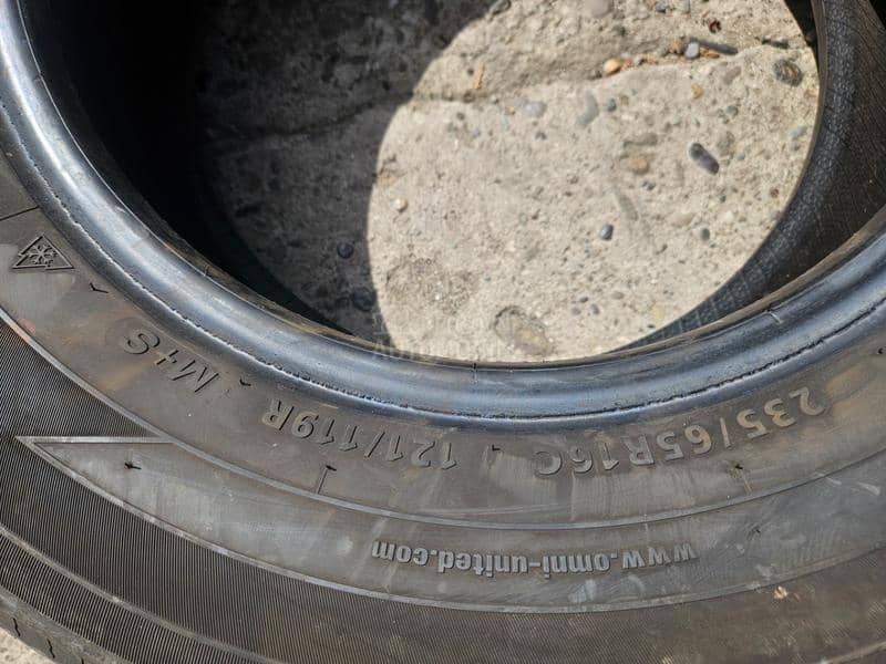 Radar 235/65 R16 Sve sezone