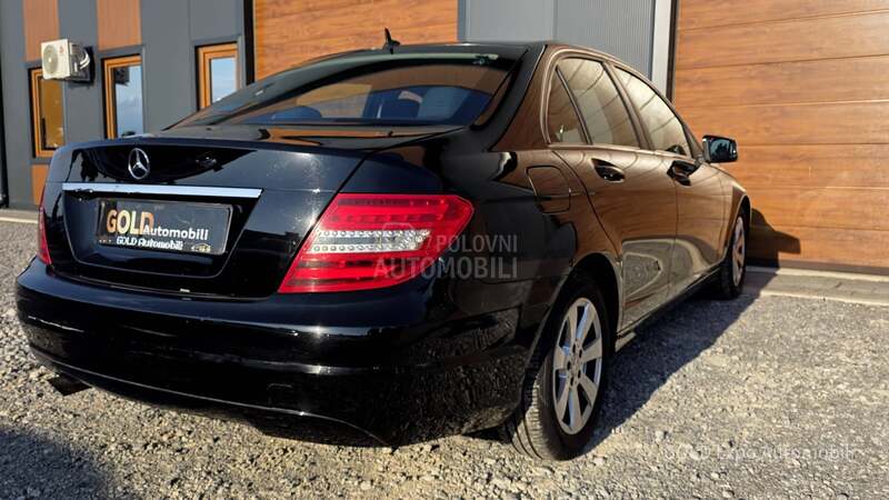 Mercedes Benz C 200 2.1 CDI AVANTGARDE