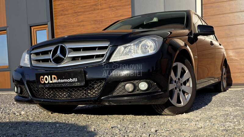 Mercedes Benz C 200 2.1 CDI AVANTGARDE