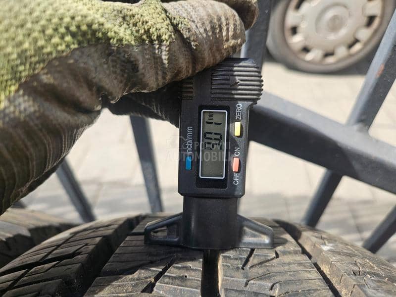 Continental 225/65 R16 Sve sezone