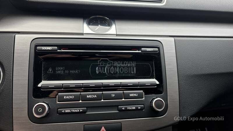Volkswagen Passat B7 2.0 TDi BLUEMOTION